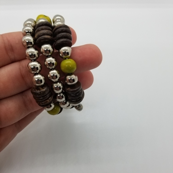 beaded coil wrap bracelet silver brown yellow-green - Picture 4 of 7